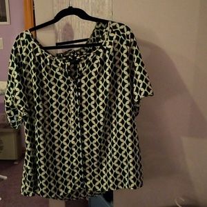 Worthington blouse size: 2X